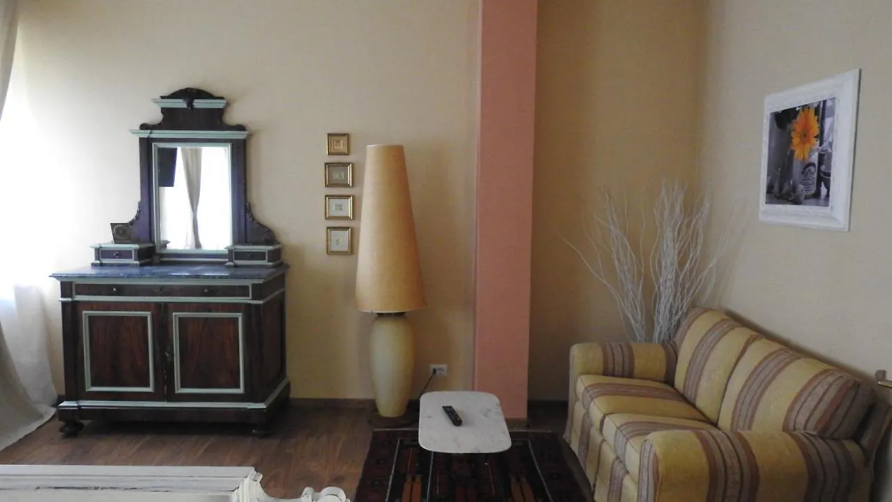 Appartamenti La Menaresta Quiet & Relax Near Bellagio Magreglio 0*,