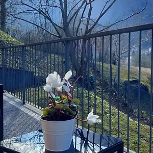 Appartement Casa Laura Zona Bellagio, Magreglio