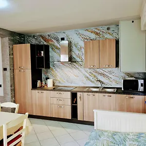 Appartement Kidonia - Iseo Apartmens, Sale Marasino