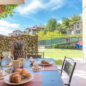Appartement Casa Dei Platani Wi-fi Parking Free, San Siro (Lombardy)