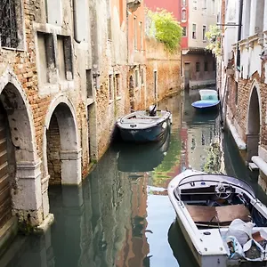  Appartement Rialto Corte Dei Sansoni Canal View By Wonderful Italy Italie